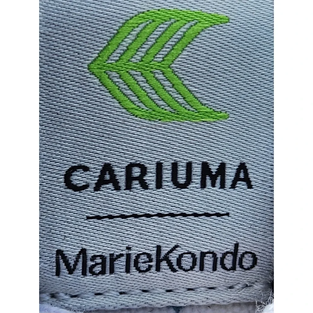 Cariuma Marie Kondo OCA Low Sneakers Light Blue Star Print Canvas Womens 7.5